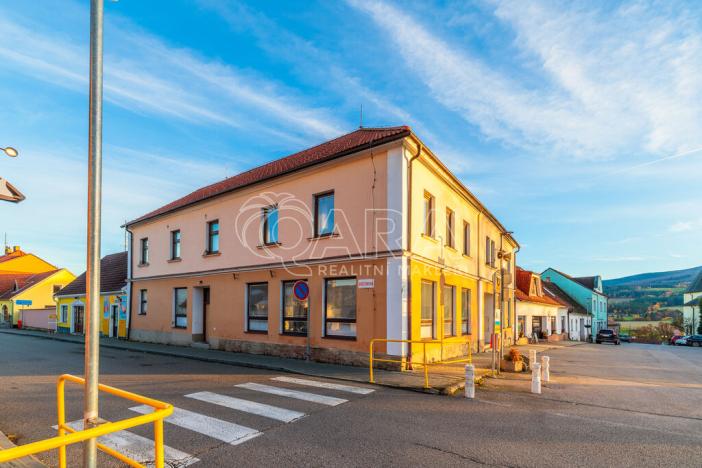 Prodej bytu 3+1, Křemže, Náměstí, 69 m2