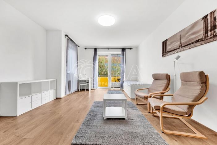 Pronájem bytu 1+kk, Praha - Kyje, Sicherova, 38 m2