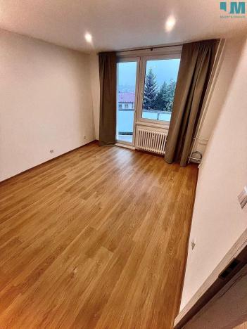 Pronájem bytu 1+1, Třebíč, Jar. Ježka, 38 m2