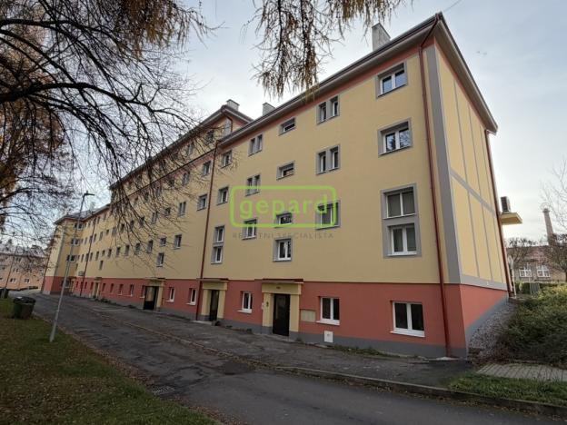 Prodej bytu 2+1, Horní Slavkov, Dlouhá, 57 m2