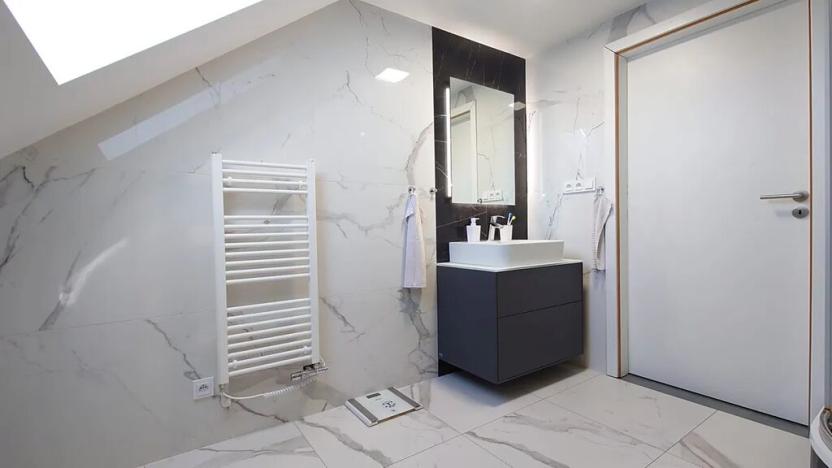 Prodej rodinného domu, Hředle, 398 m2