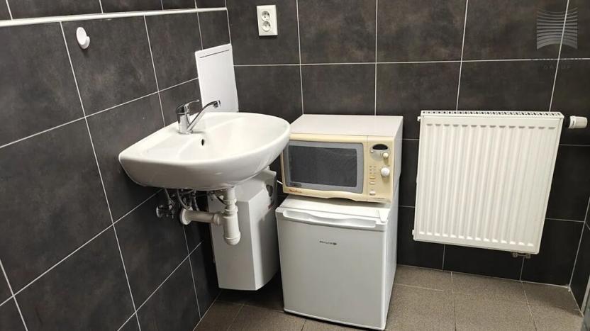 Pronájem obchodního prostoru, Ivančice, Boží Hora, 30 m2