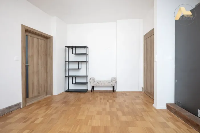 Pronájem bytu 3+kk, Písek, Husovo nám., 70 m2