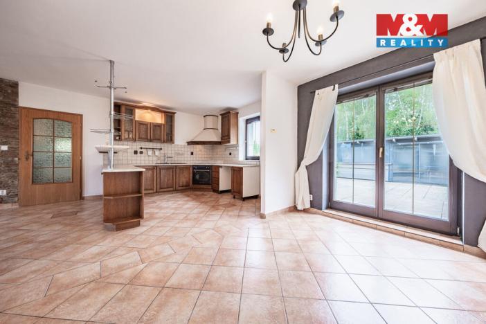 Prodej rodinného domu, Omlenice - Stradov, 175 m2