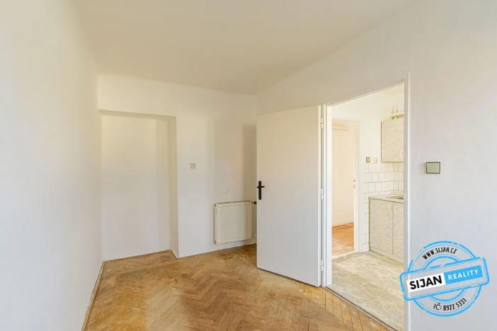 Prodej bytu 3+1, Krnov, Mikulášská, 59 m2