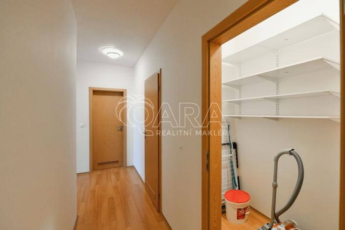 Pronájem bytu 3+kk, Praha - Uhříněves, Václava Trojana, 83 m2