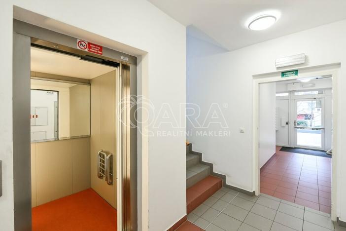 Pronájem bytu 3+kk, Praha - Uhříněves, Václava Trojana, 83 m2