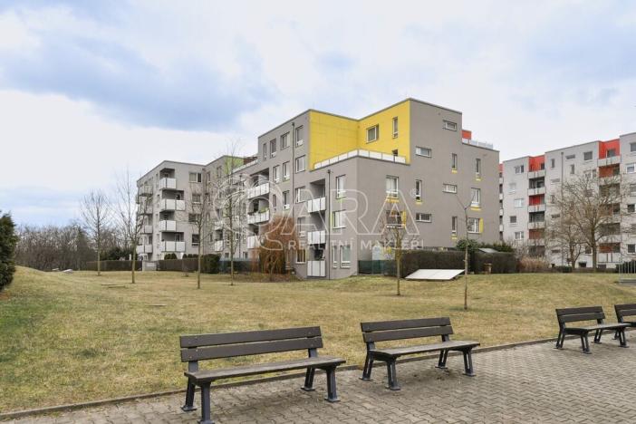 Pronájem bytu 3+kk, Praha - Uhříněves, Václava Trojana, 83 m2