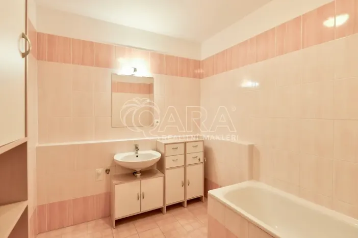 Pronájem bytu 3+kk, Praha - Uhříněves, Václava Trojana, 83 m2