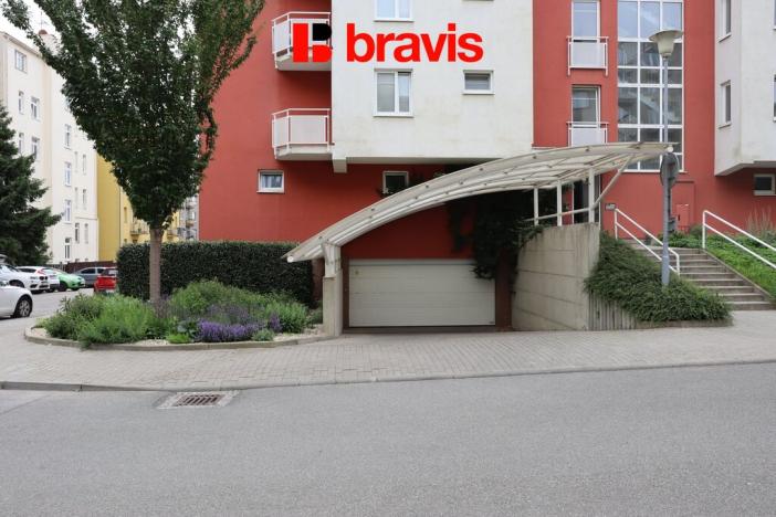 Prodej garáže, Brno, Trýbova, 25 m2