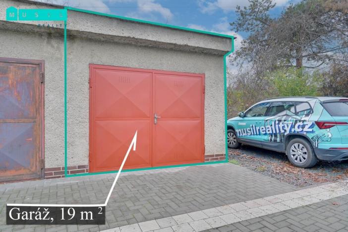 Prodej garáže, Slavonín, 19 m2
