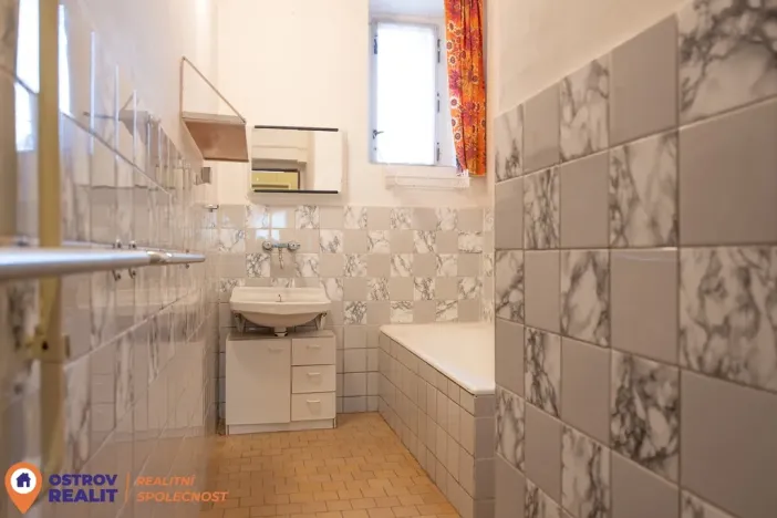 Prodej bytu 3+1, Jeseník, Fučíkova, 86 m2