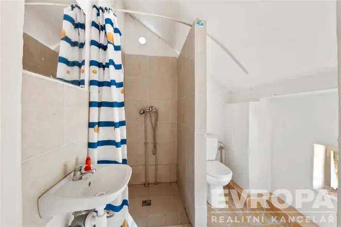 Prodej činžovního domu, Vidochov, 373 m2