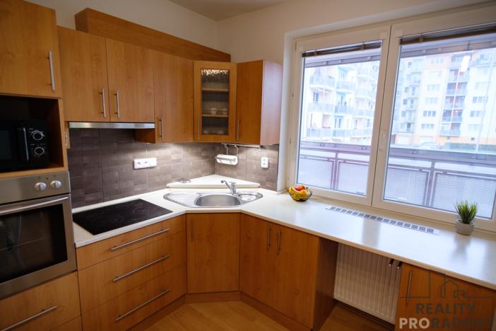 Pronájem bytu 2+kk, Olomouc, Novosadský dvůr, 51 m2