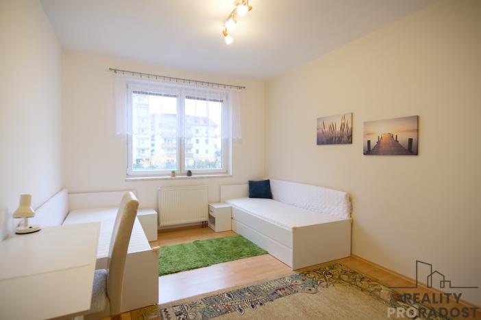 Pronájem bytu 2+kk, Olomouc, Novosadský dvůr, 51 m2