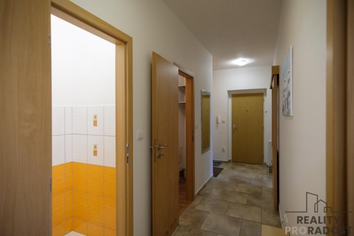 Pronájem bytu 2+kk, Olomouc, Novosadský dvůr, 51 m2