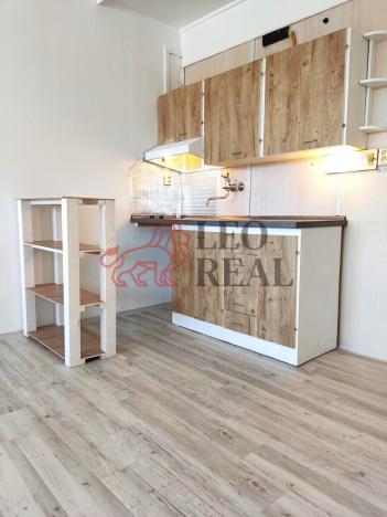 Pronájem bytu 1+kk, Humpolec, Na Závodí, 25 m2
