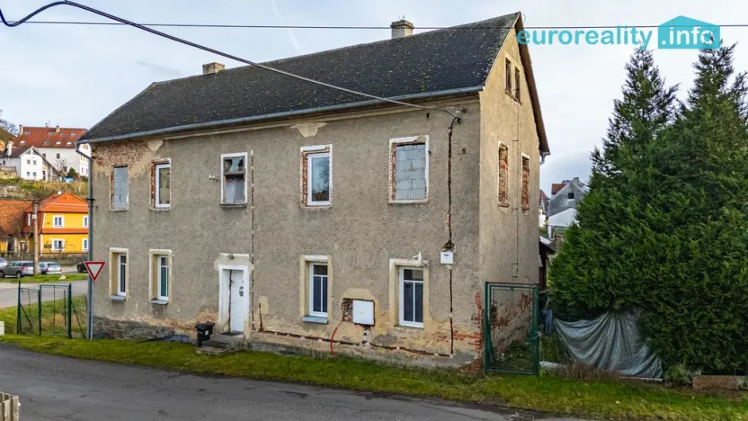 Prodej rodinného domu, Dolní Žandov, 167 m2