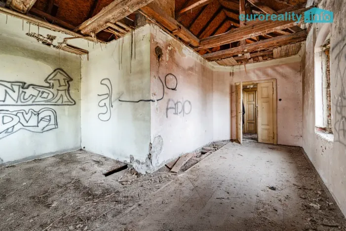 Prodej rodinného domu, Dolní Žandov, 167 m2