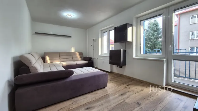 Pronájem bytu 2+1, Písek, Švantlova, 45 m2