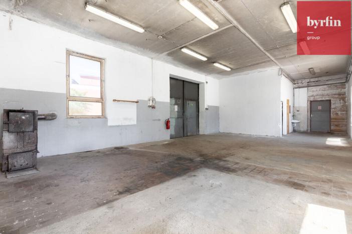 Pronájem výrobních prostor, Krnov, Lidická, 259 m2