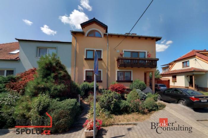 Prodej bytu 3+kk, Újezd u Brna, 9. května, 83 m2