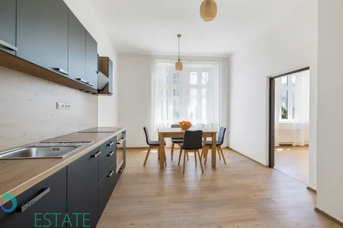 Prodej bytu 3+1, Plzeň, Křížkova, 105 m2