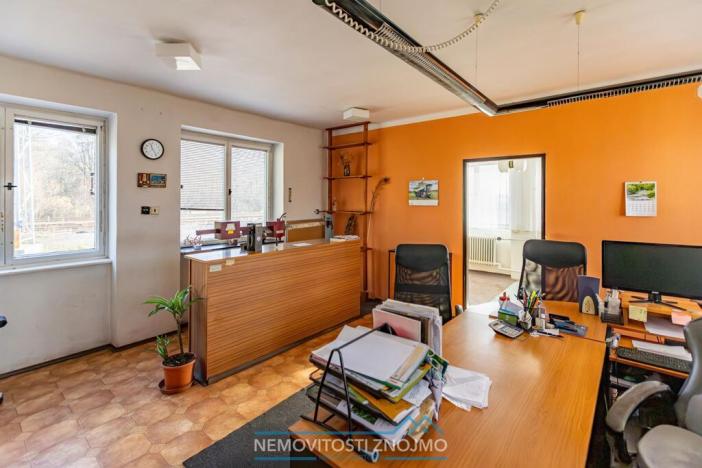 Prodej skladu, Šumná, 115 m2