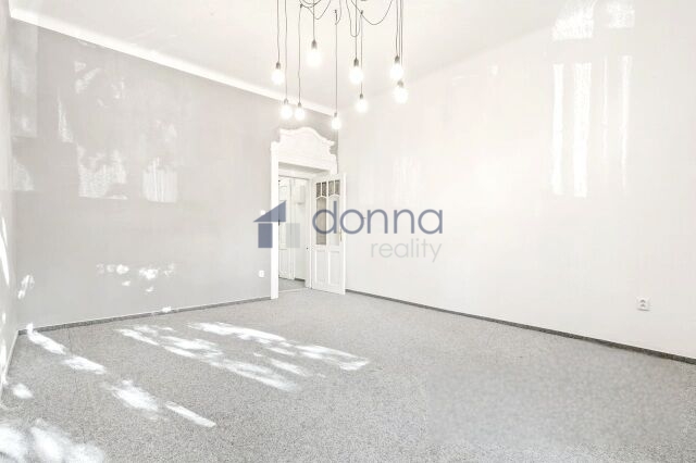 Pronájem kanceláře, Praha, Kodaňská, 63 m2