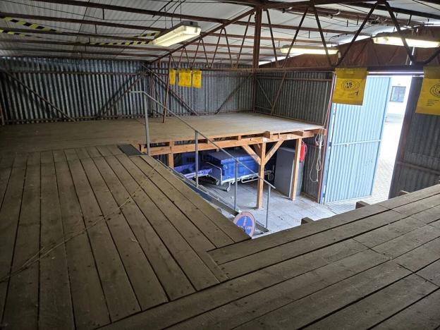 Pronájem skladu, Hradec Králové, Pražská třída, 120 m2