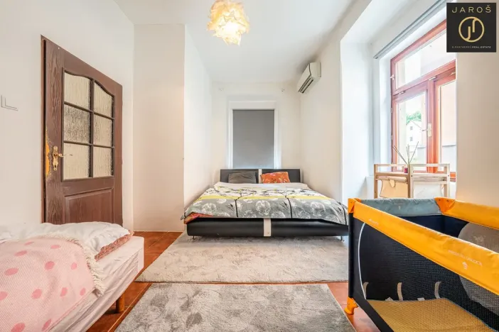 Prodej rodinného domu, Roztoky, 300 m2