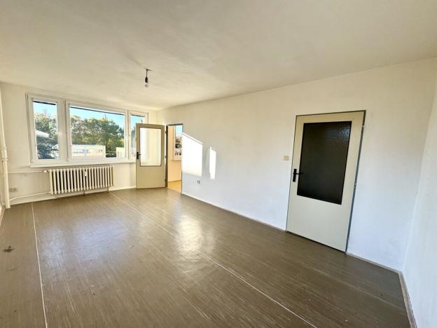 Pronájem bytu 2+1, Pardubice - Zelené Předměstí, nábřeží Závodu míru, 53 m2