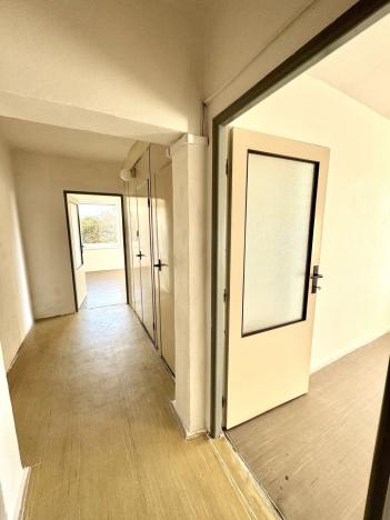 Pronájem bytu 2+1, Pardubice - Zelené Předměstí, nábřeží Závodu míru, 53 m2