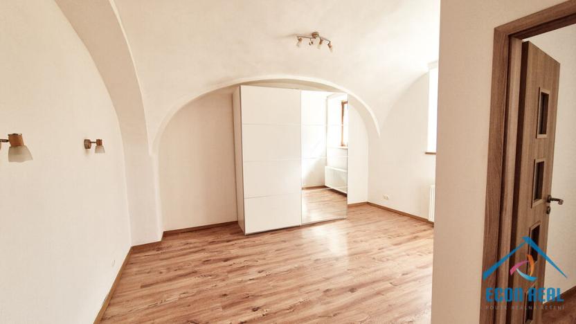 Pronájem bytu 2+kk, Brandýs nad Labem-Stará Boleslav - Stará Boleslav, Mariánské náměstí, 40 m2