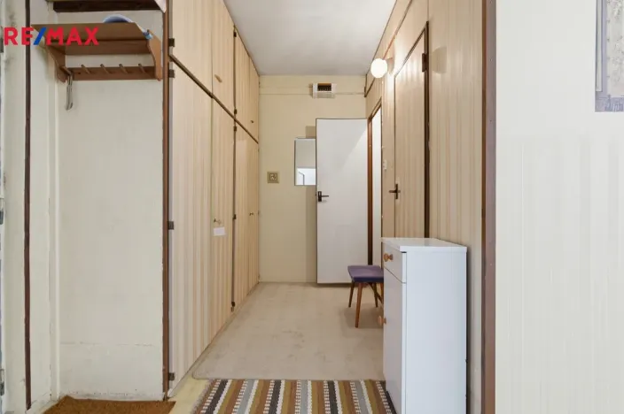 Prodej bytu 1+1, Karlovy Vary, Krymská, 28 m2