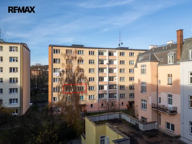 Prodej bytu 1+1, Karlovy Vary, Krymská, 28 m2