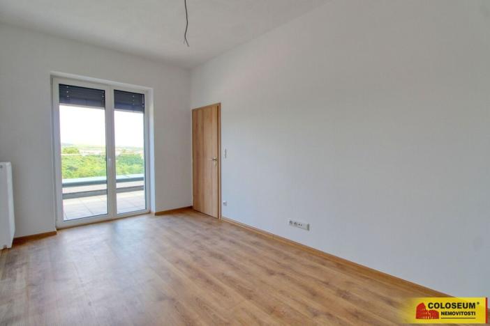 Pronájem bytu 2+kk, Znojmo, Vrbkova, 62 m2
