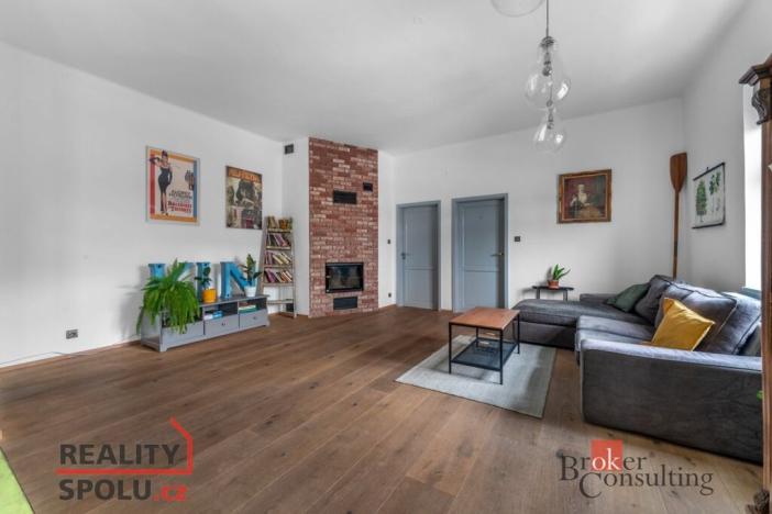 Prodej bytu 3+kk, Praha - Holešovice, U Uranie, 95 m2