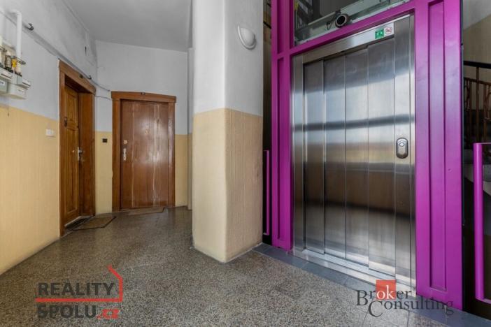 Prodej bytu 3+kk, Praha - Holešovice, U Uranie, 95 m2