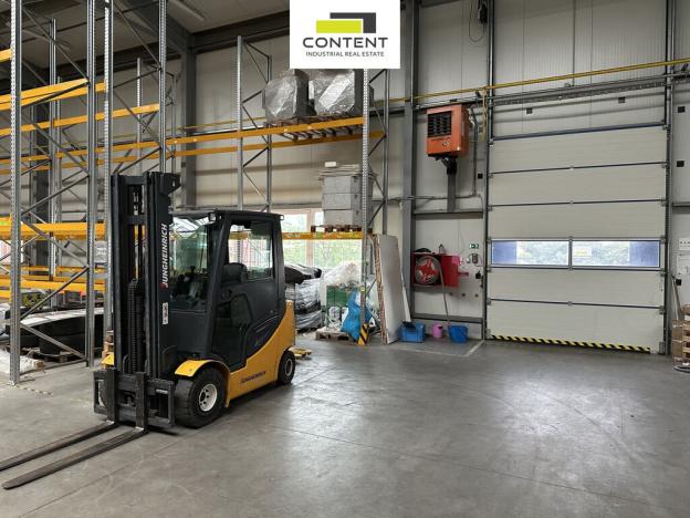 Pronájem výrobních prostor, Dubno, 5668 m2