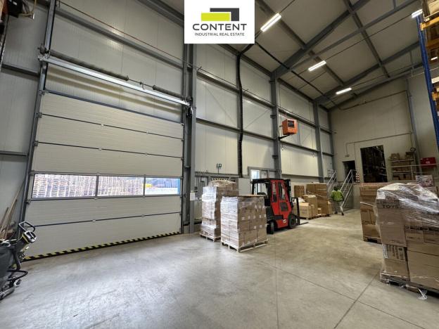 Pronájem výrobních prostor, Dubno, 5668 m2