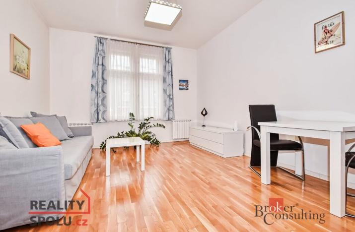 Pronájem bytu 1+kk, Praha - Žižkov, Ondříčkova, 35 m2