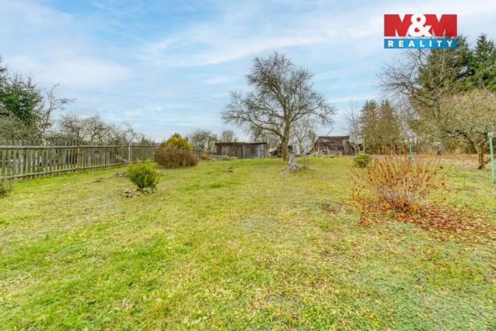 Prodej zahrady, Bochov, 878 m2