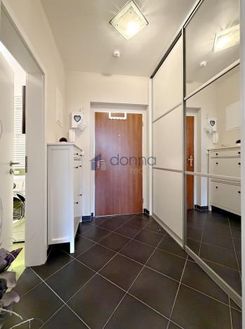 Pronájem bytu 1+kk, Praha, Pavla Beneše, 34 m2