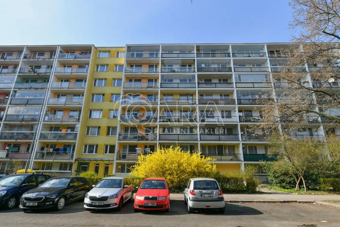 Pronájem bytu 1+kk, Praha - Střížkov, Rumburská, 33 m2