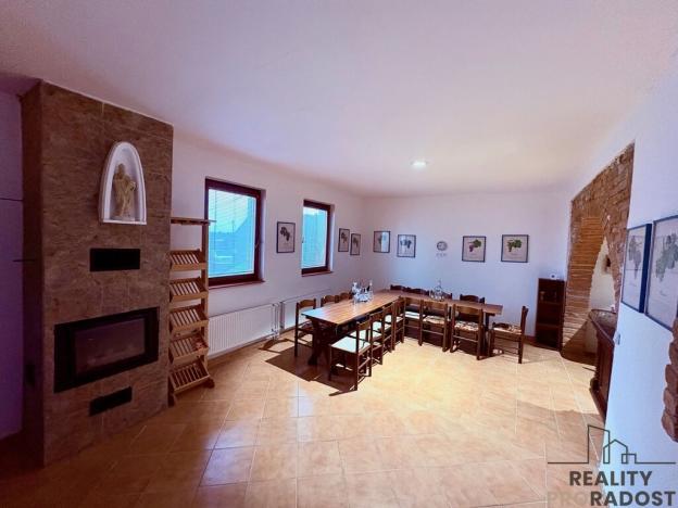 Prodej ubytování, Zaječí, Zahradní, 250 m2