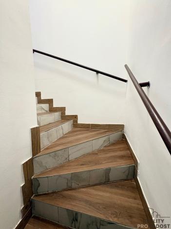 Prodej ubytování, Zaječí, Zahradní, 250 m2