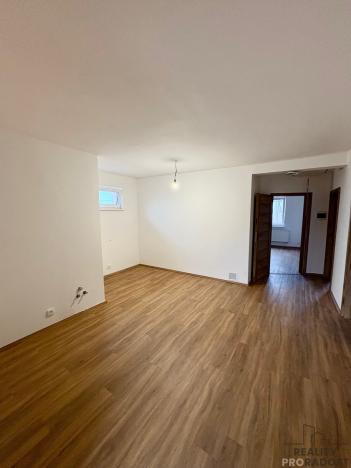 Prodej ubytování, Zaječí, Zahradní, 250 m2