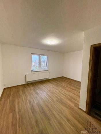 Prodej ubytování, Zaječí, Zahradní, 250 m2