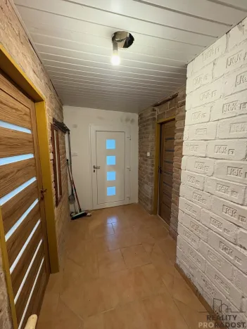 Prodej ubytování, Zaječí, Zahradní, 240 m2